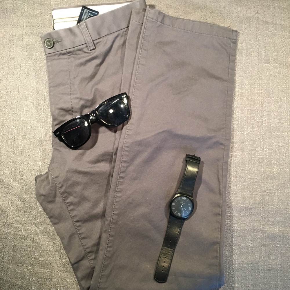 Sleek Charcoal-Brownish Men’s H&M Slacks